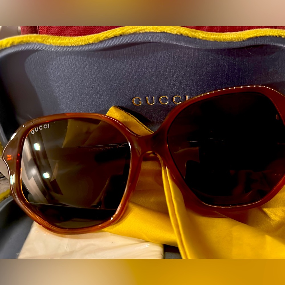 Authentic Gucci sunglasses